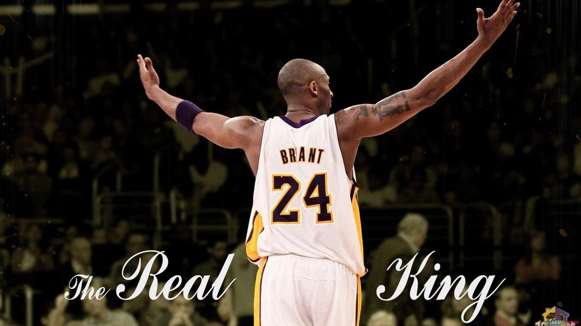 勒布朗·詹姆斯，超越篮球的传奇足迹，用行动重塑体育巨星定义