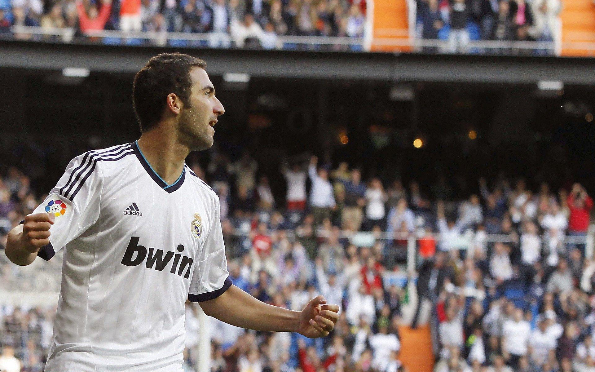 严益唯亚冠观察，当中超优等生遭遇韩日学霸，差距究竟在何处？