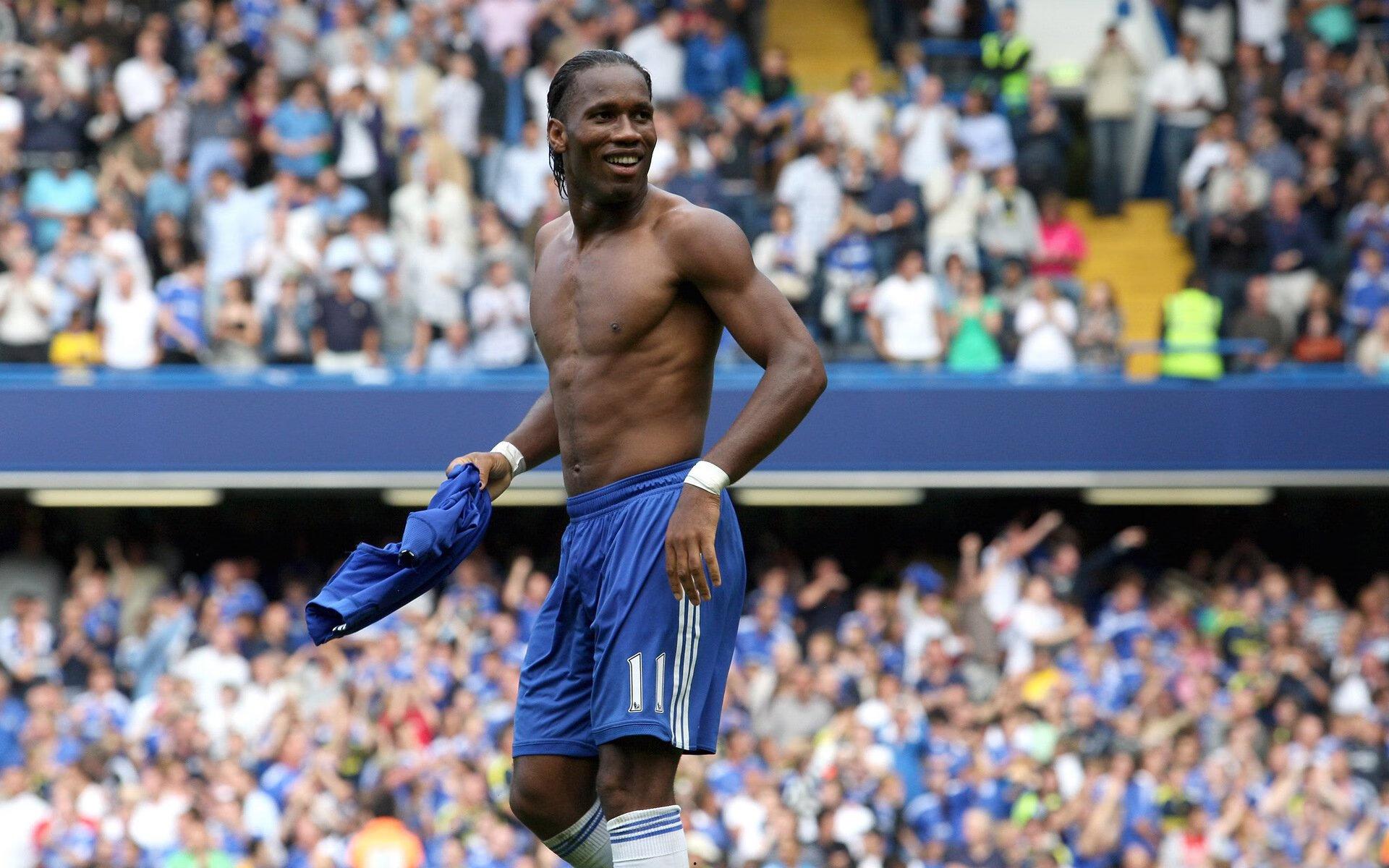 中超9/10月最佳阵容揭晓，新星吕焯毅闪耀，双门将入选引热议